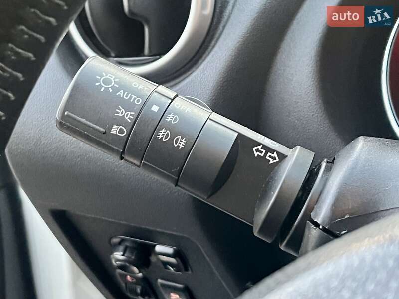 Позашляховик / Кросовер Nissan Qashqai+2 2012 в Володимирці