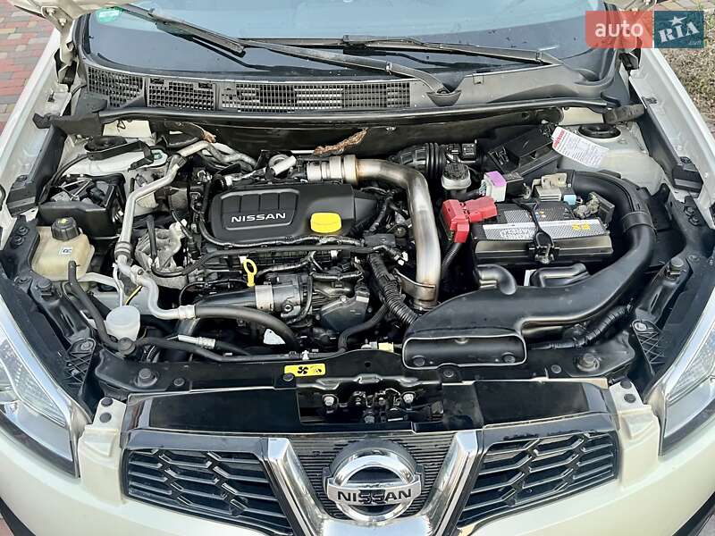 Позашляховик / Кросовер Nissan Qashqai+2 2012 в Володимирці