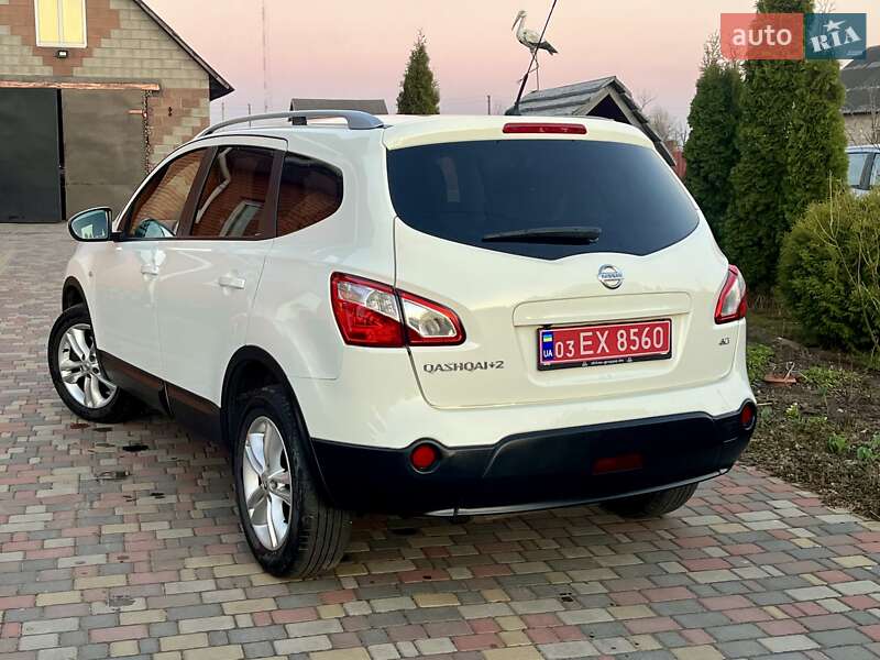 Позашляховик / Кросовер Nissan Qashqai+2 2012 в Володимирці
