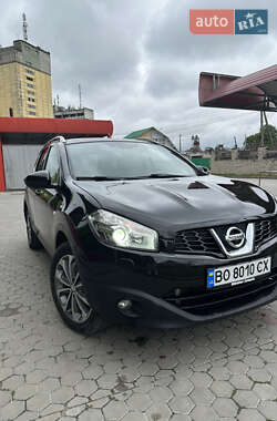 Внедорожник / Кроссовер Nissan Qashqai+2 2012 в Кременце