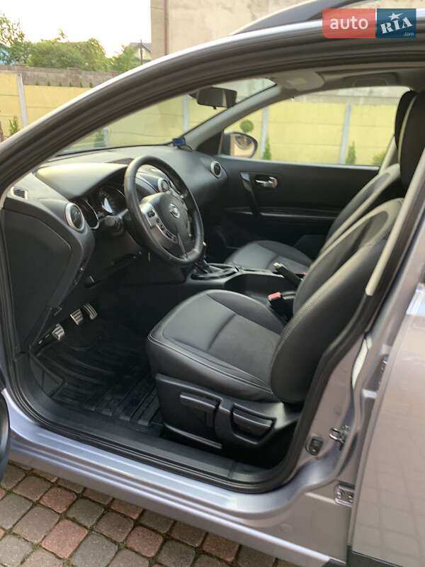 Внедорожник / Кроссовер Nissan Qashqai+2 2013 в Радивилове
