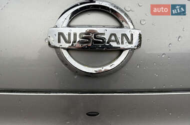 Позашляховик / Кросовер Nissan Qashqai+2 2009 в 