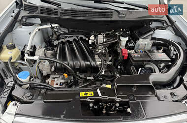 Позашляховик / Кросовер Nissan Qashqai+2 2009 в 