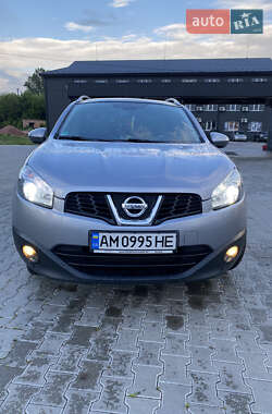 Внедорожник / Кроссовер Nissan Qashqai+2 2013 в 