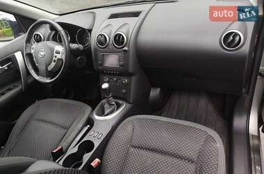 Внедорожник / Кроссовер Nissan Qashqai+2 2009 в 
