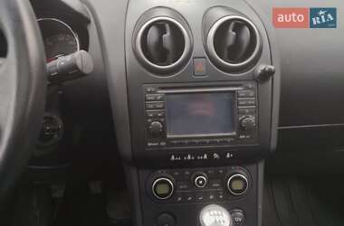 Внедорожник / Кроссовер Nissan Qashqai+2 2009 в 