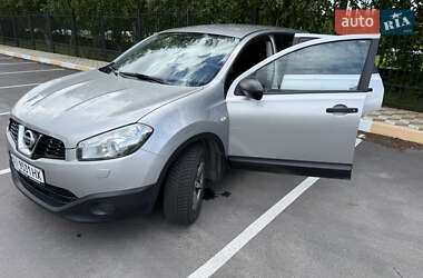 Внедорожник / Кроссовер Nissan Qashqai+2 2013 в 