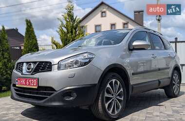 Позашляховик / Кросовер Nissan Qashqai+2 2010 в Вінниці