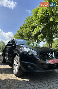 Внедорожник / Кроссовер Nissan Qashqai+2 2010 в Луцке