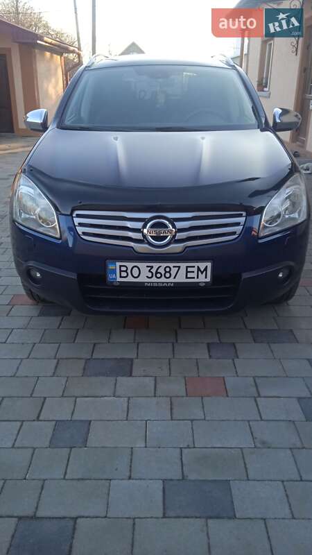 Внедорожник / Кроссовер Nissan Qashqai+2 2009 в 