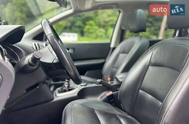 Внедорожник / Кроссовер Nissan Qashqai+2 2011 в 
