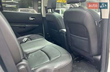 Внедорожник / Кроссовер Nissan Qashqai+2 2011 в 