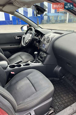 Позашляховик / Кросовер Nissan Qashqai+2 2011 в 