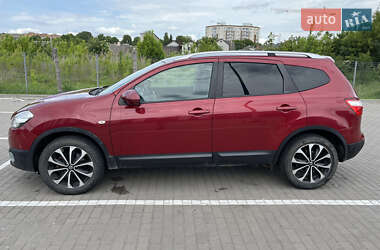 Позашляховик / Кросовер Nissan Qashqai+2 2011 в 