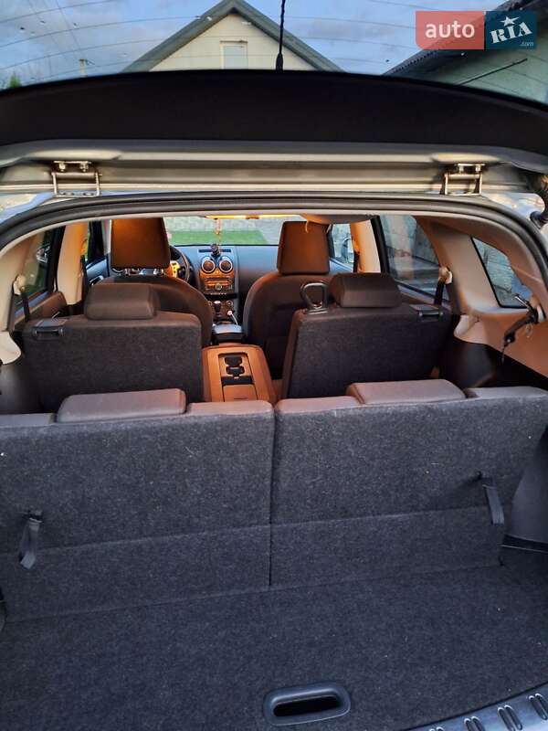 Внедорожник / Кроссовер Nissan Qashqai+2 2009 в Ивано-Франковске