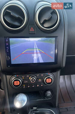 Позашляховик / Кросовер Nissan Qashqai+2 2011 в 