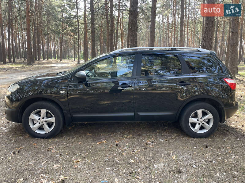 Позашляховик / Кросовер Nissan Qashqai+2 2013 в Харкові