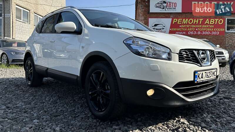 Nissan Qashqai+2 2013