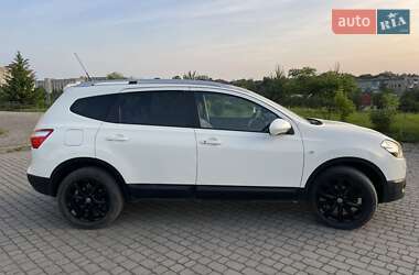 Позашляховик / Кросовер Nissan Qashqai+2 2010 в 