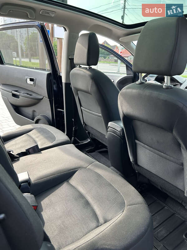 Внедорожник / Кроссовер Nissan Qashqai+2 2011 в Луцке