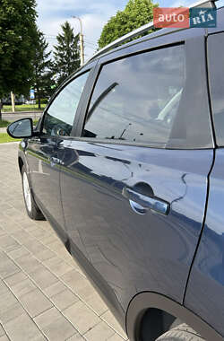 Внедорожник / Кроссовер Nissan Qashqai+2 2011 в 