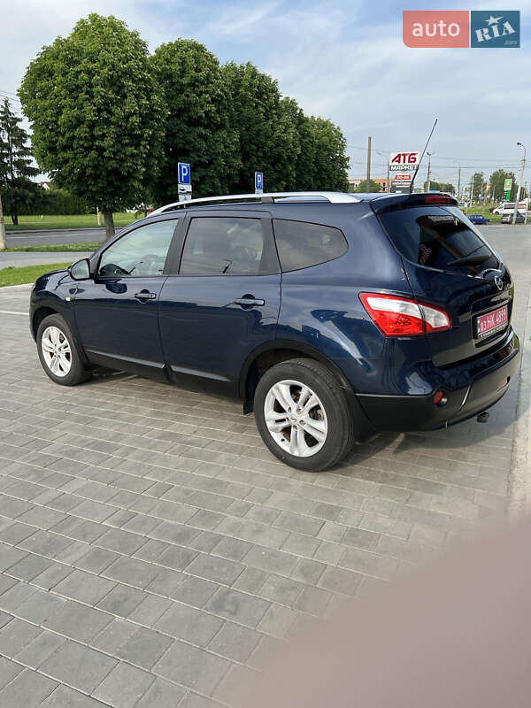 Внедорожник / Кроссовер Nissan Qashqai+2 2011 в Луцке