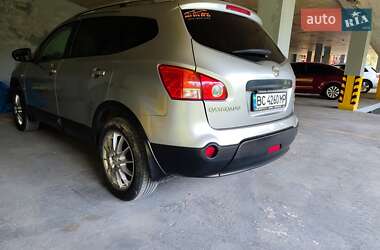 Внедорожник / Кроссовер Nissan Qashqai+2 2010 в 