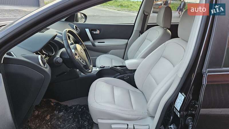 Позашляховик / Кросовер Nissan Qashqai+2 2011 в Вінниці