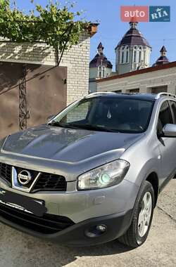 Внедорожник / Кроссовер Nissan Qashqai+2 2011 в Самборе