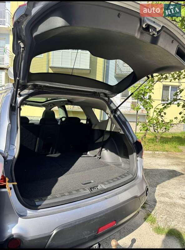 Позашляховик / Кросовер Nissan Qashqai+2 2011 в Самборі фото 27 Позашляховик / Кросовер Nissan Qashqai+2 2011 в Самборі