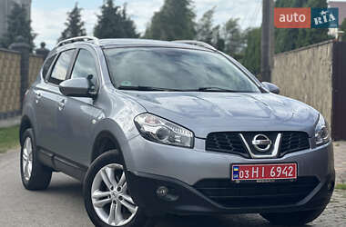 Позашляховик / Кросовер Nissan Qashqai+2 2011 в Луцьку