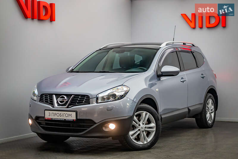 Внедорожник / Кроссовер Nissan Qashqai+2 2013 в Киеве