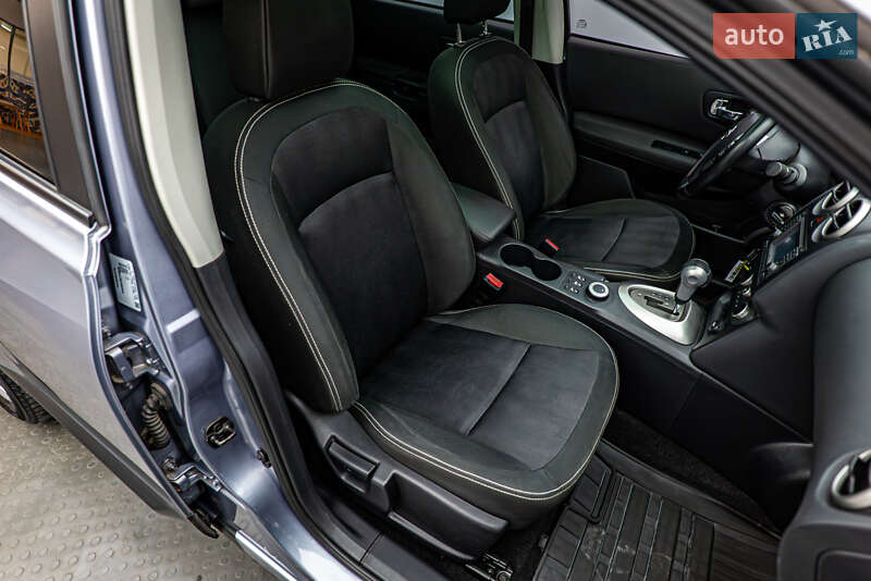 Внедорожник / Кроссовер Nissan Qashqai+2 2013 в Киеве