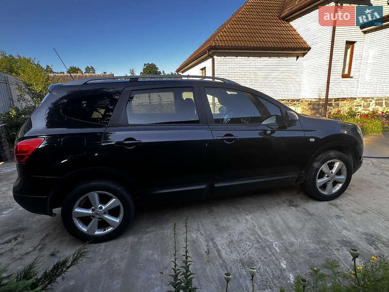 Внедорожник / Кроссовер Nissan Qashqai+2 2009 в Коростышеве