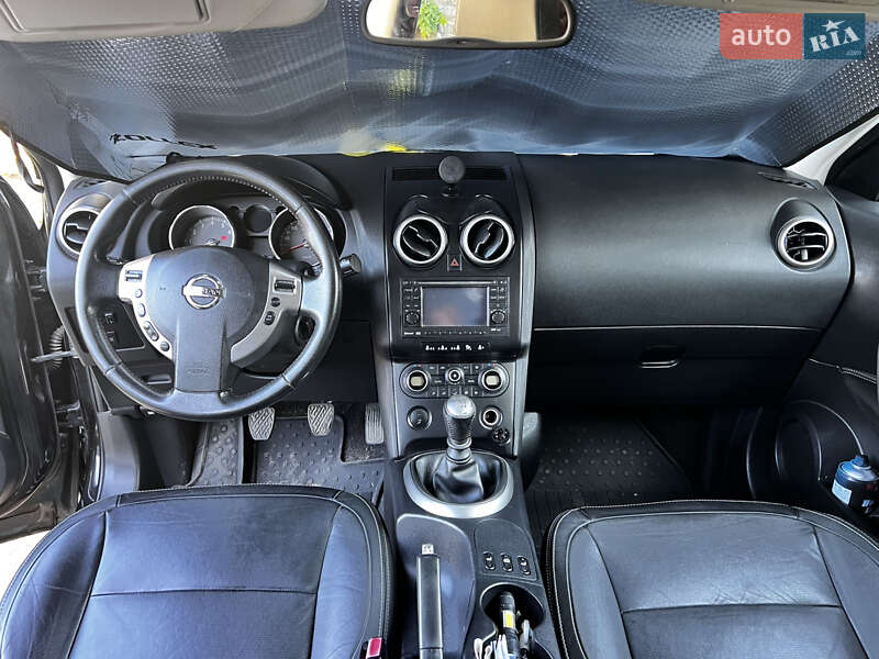 Внедорожник / Кроссовер Nissan Qashqai+2 2009 в Коростышеве