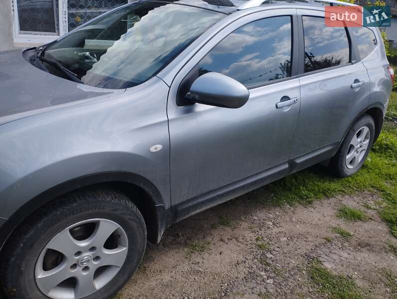Внедорожник / Кроссовер Nissan Qashqai+2 2010 в Тернополе