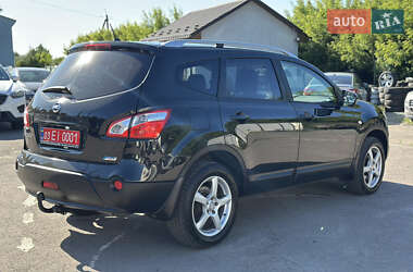 Позашляховик / Кросовер Nissan Qashqai+2 2013 в 