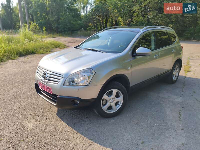 Nissan Qashqai+2 2009