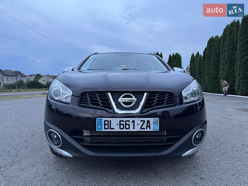 Внедорожник / Кроссовер Nissan Qashqai+2 2011 в Дубно