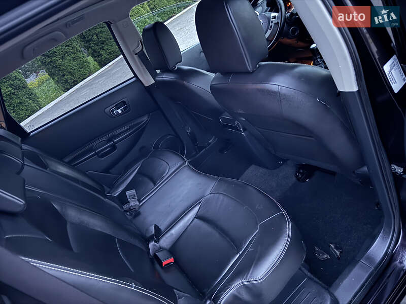 Внедорожник / Кроссовер Nissan Qashqai+2 2011 в Дубно