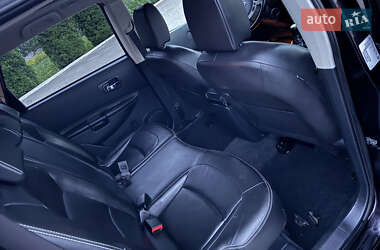 Внедорожник / Кроссовер Nissan Qashqai+2 2011 в 