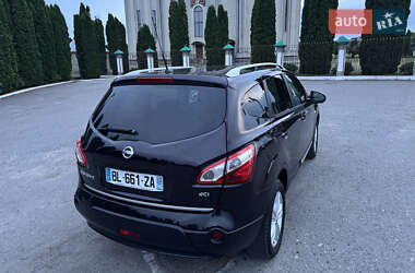 Внедорожник / Кроссовер Nissan Qashqai+2 2011 в 