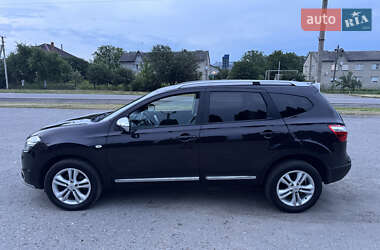 Внедорожник / Кроссовер Nissan Qashqai+2 2011 в 