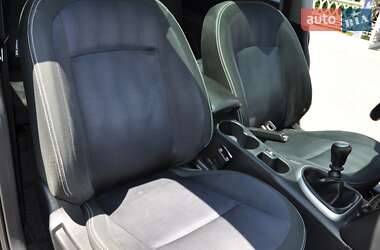 Внедорожник / Кроссовер Nissan Qashqai+2 2010 в 