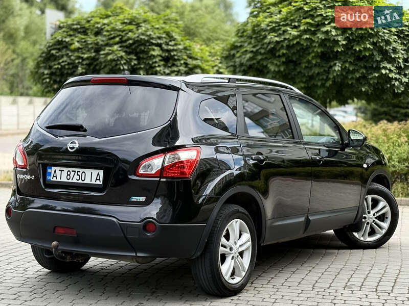 Внедорожник / Кроссовер Nissan Qashqai+2 2013 в Ивано-Франковске
