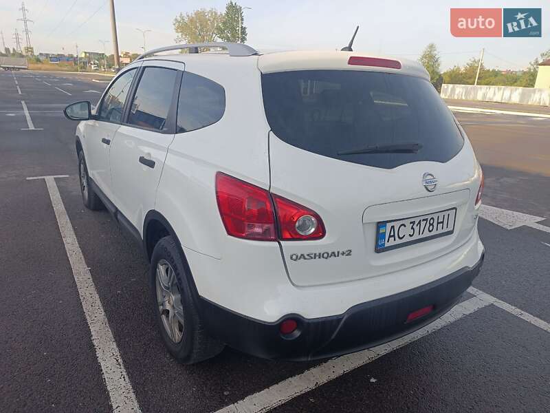 Позашляховик / Кросовер Nissan Qashqai+2 2010 в Луцьку