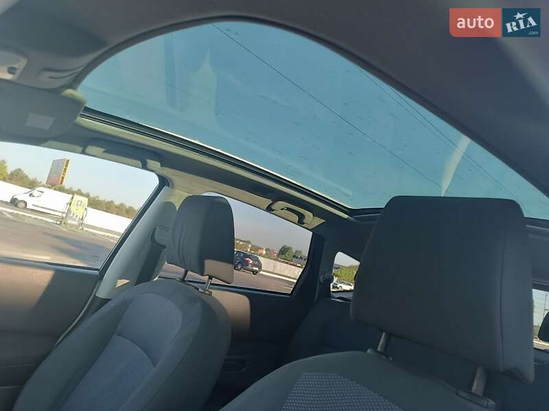 Позашляховик / Кросовер Nissan Qashqai+2 2010 в Луцьку
