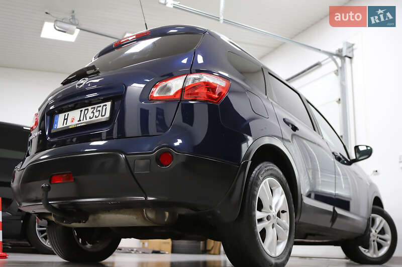 Внедорожник / Кроссовер Nissan Qashqai+2 2011 в Дрогобыче