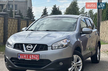 Внедорожник / Кроссовер Nissan Qashqai+2 2011 в Луцке