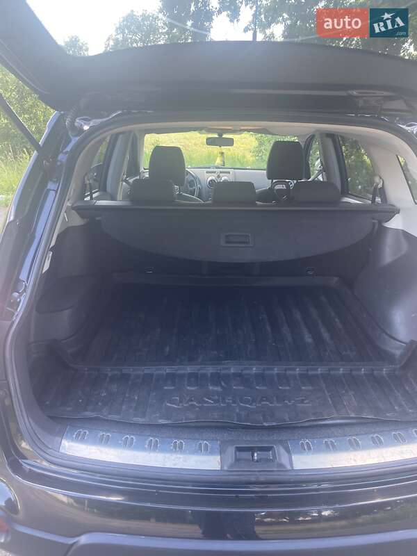 Позашляховик / Кросовер Nissan Qashqai+2 2012 в Шостці